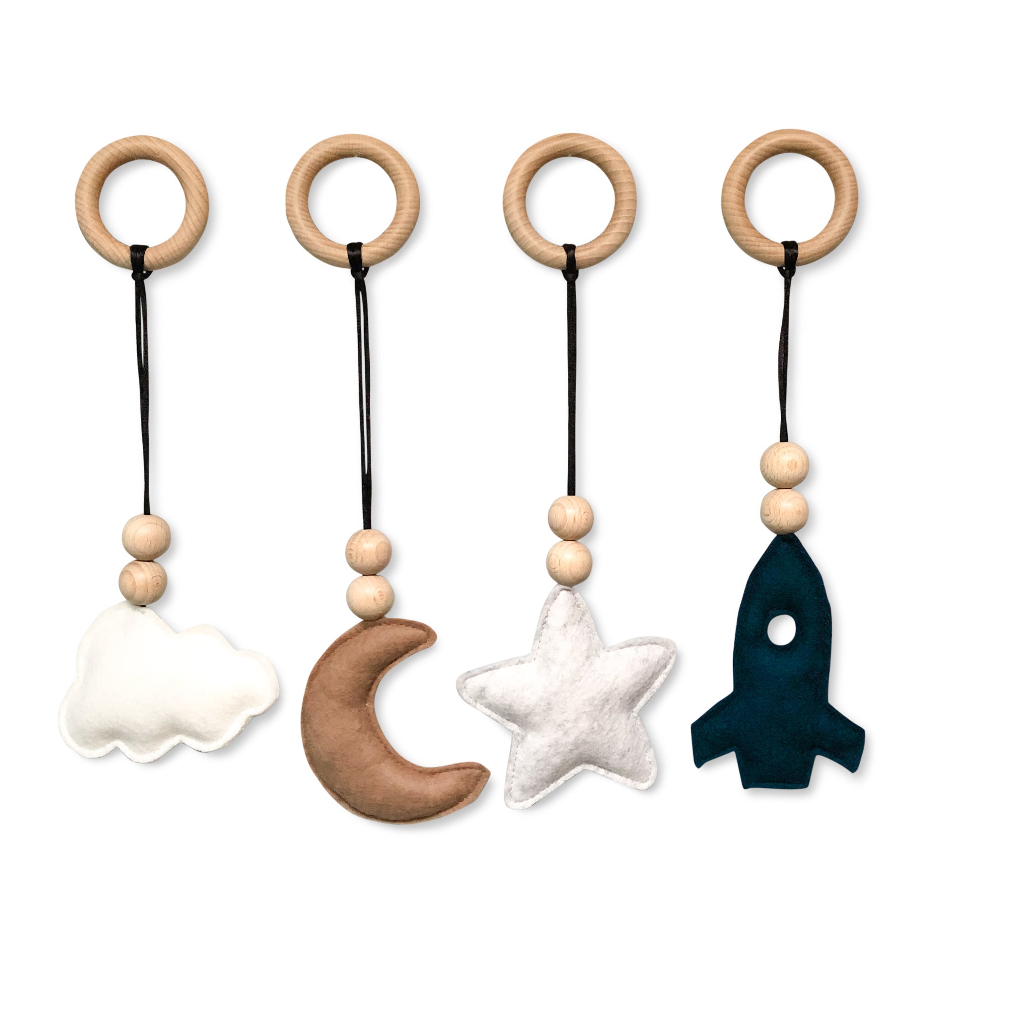 Holz Babygym | Massiver Holzspielbogen mit Raum hängespielzeuge - natur Spielbogen + Hängespielzeuge toddie.de