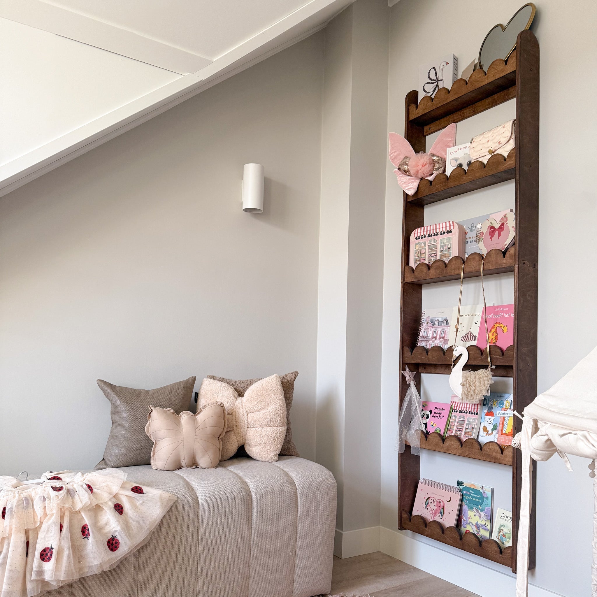 Bubble Montessori Bücherregal Kinderzimmer | 6 Regale - wenge gebeizt Wandregal toddie.de ®