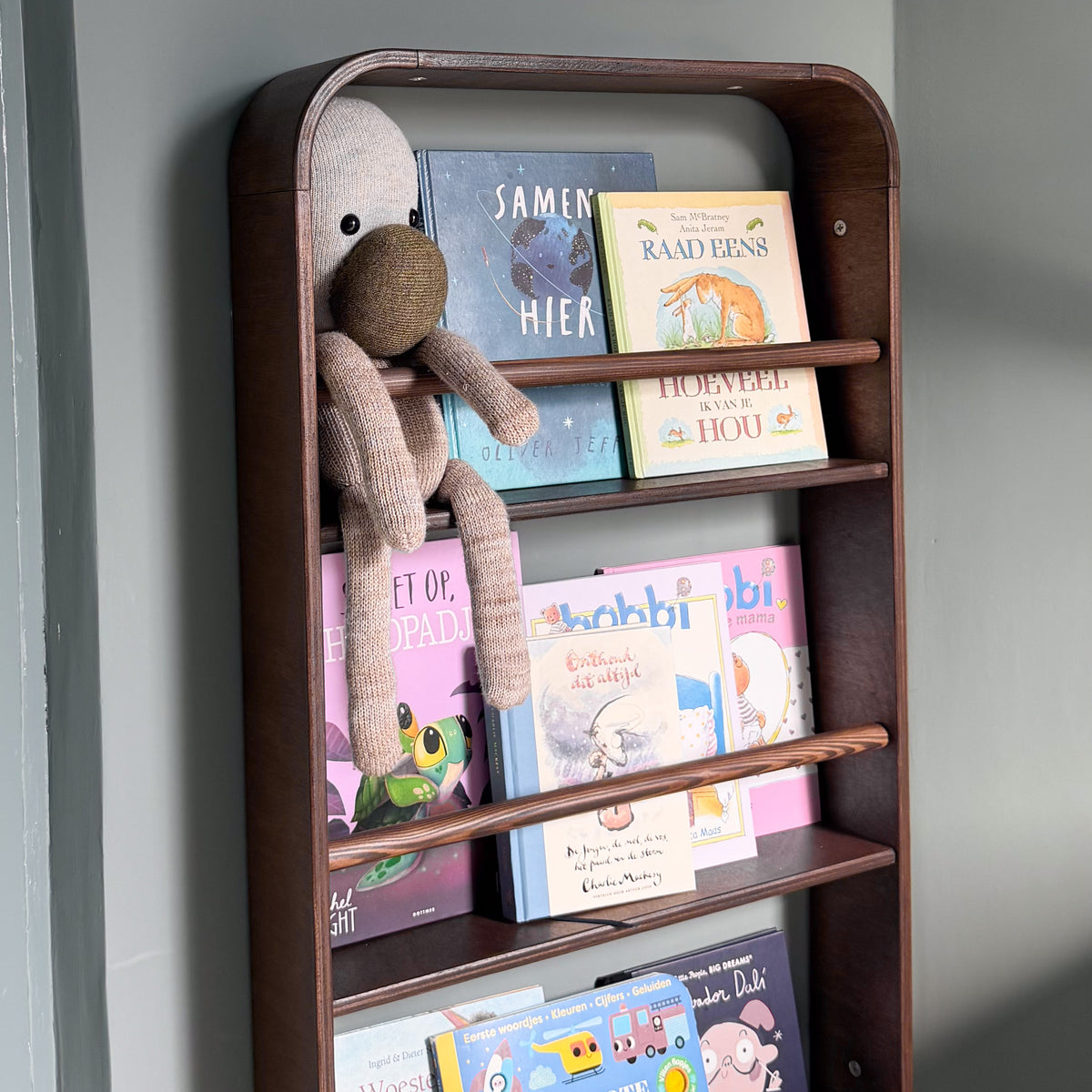 Montessori Bücherregal Kinderzimmer | Novie, 3 Regalböden – Wengé, gebeizt