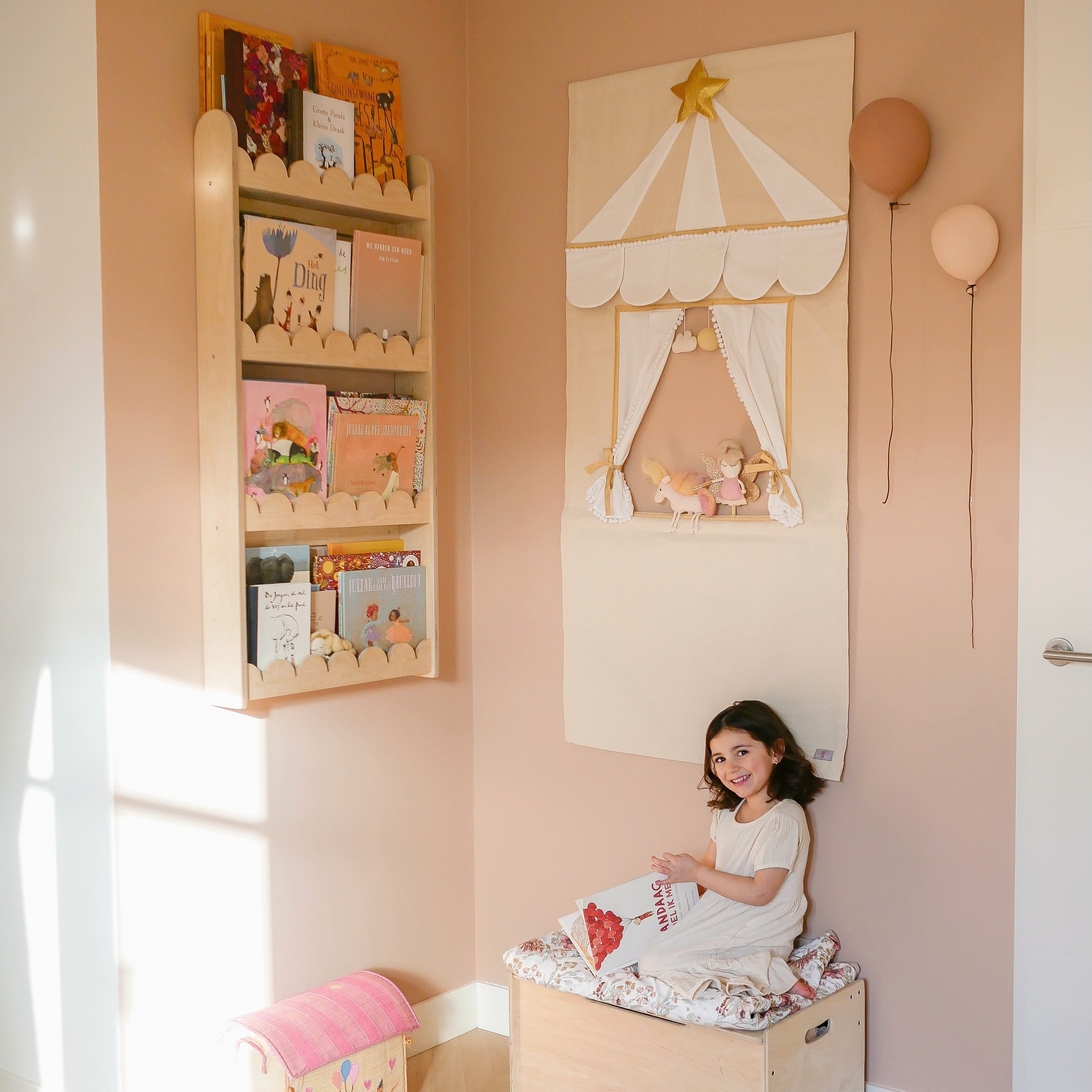 Bubble Montessori Bücherregal Kinderzimmer | 4 Regale - natur Bücherregal toddie.de ®