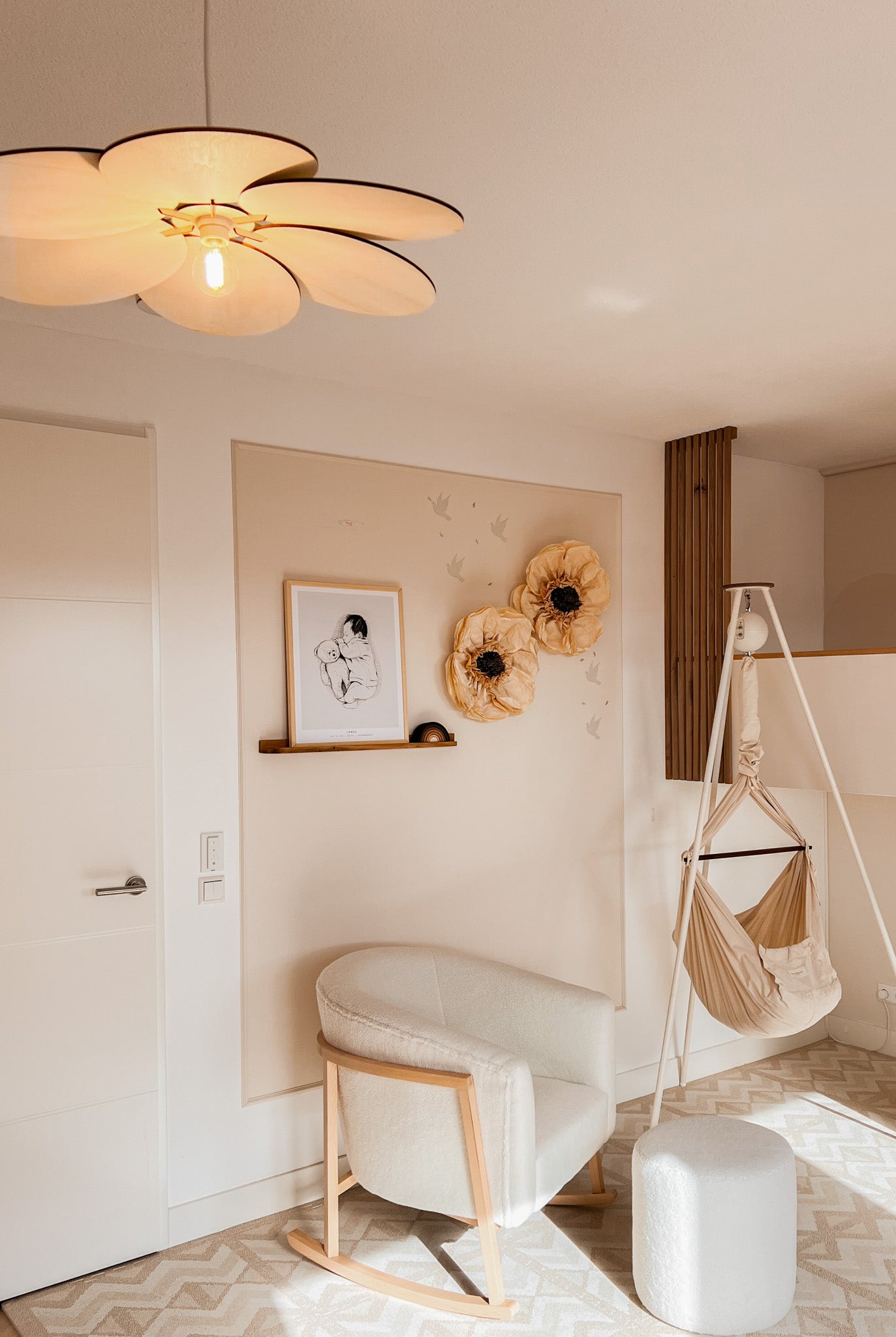 Hölzerne Pendelleuchte Kinderzimmer | Blume - natur Pendelleuchte toddie.de ®