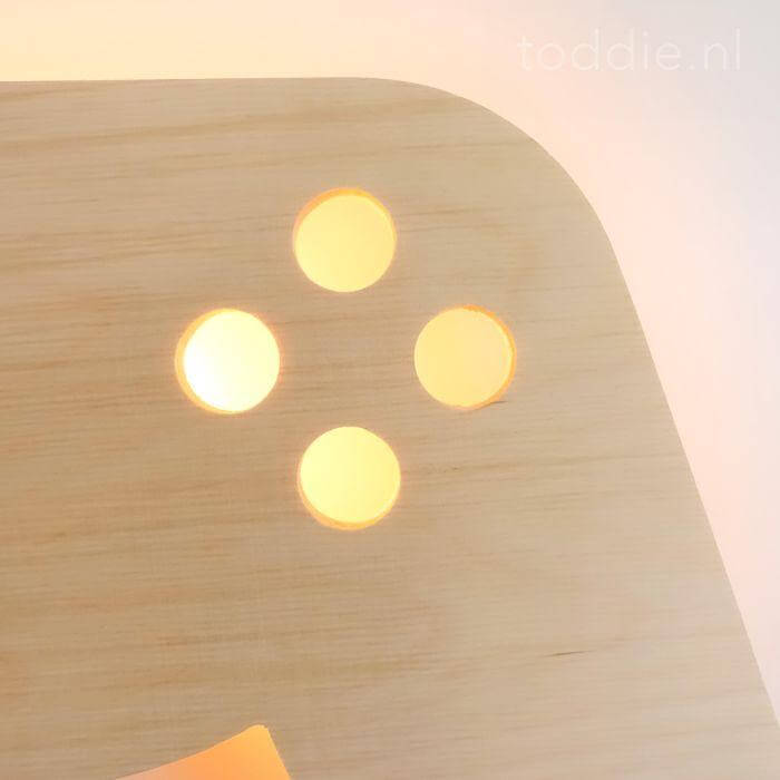 Hölzerne Wandleuchte Kinderzimmer | Gamecontroller - natur Wandleuchte toddie.de