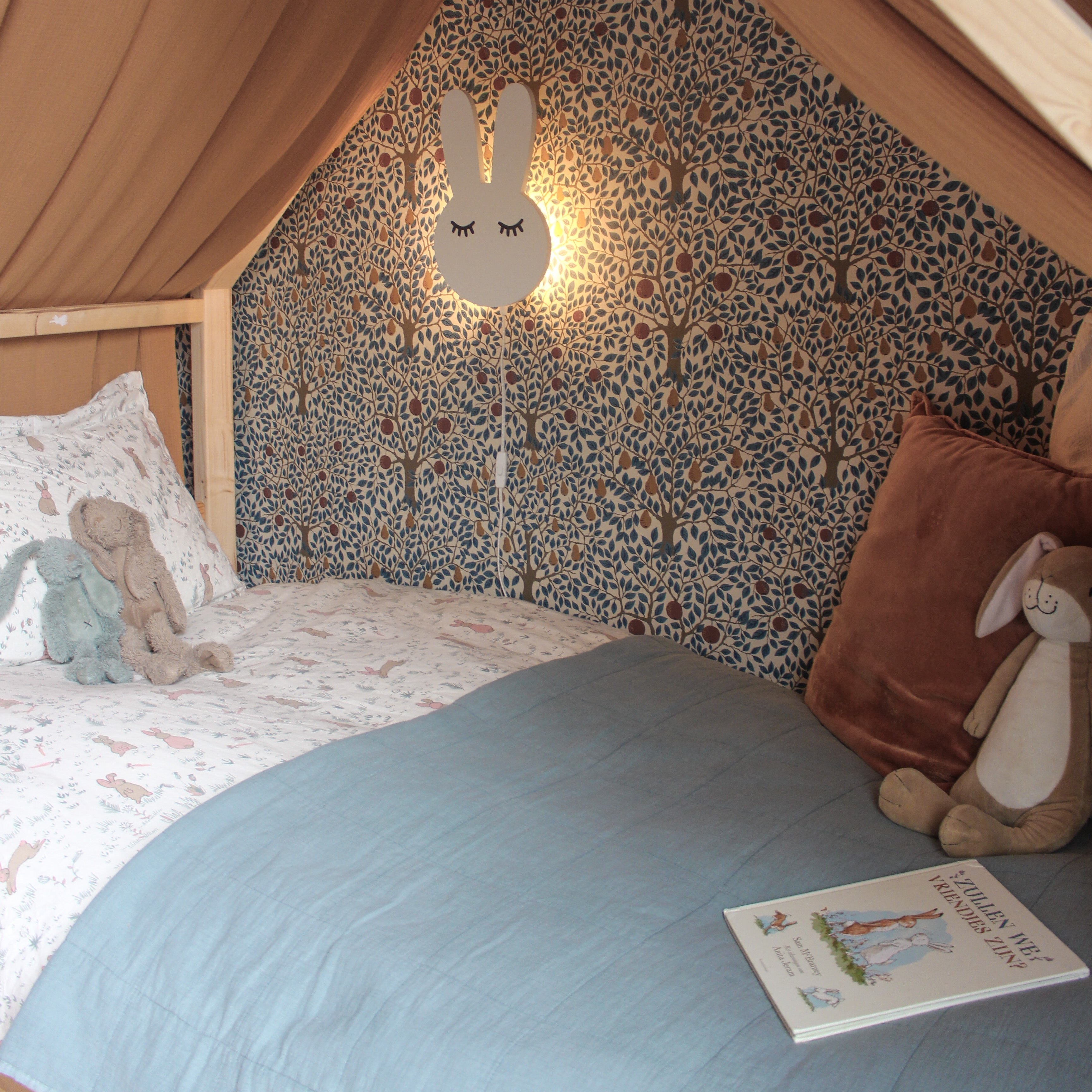 Hölzerne Wandleuchte Kinderzimmer | Kaninchen - weiß Wandleuchte toddie.de