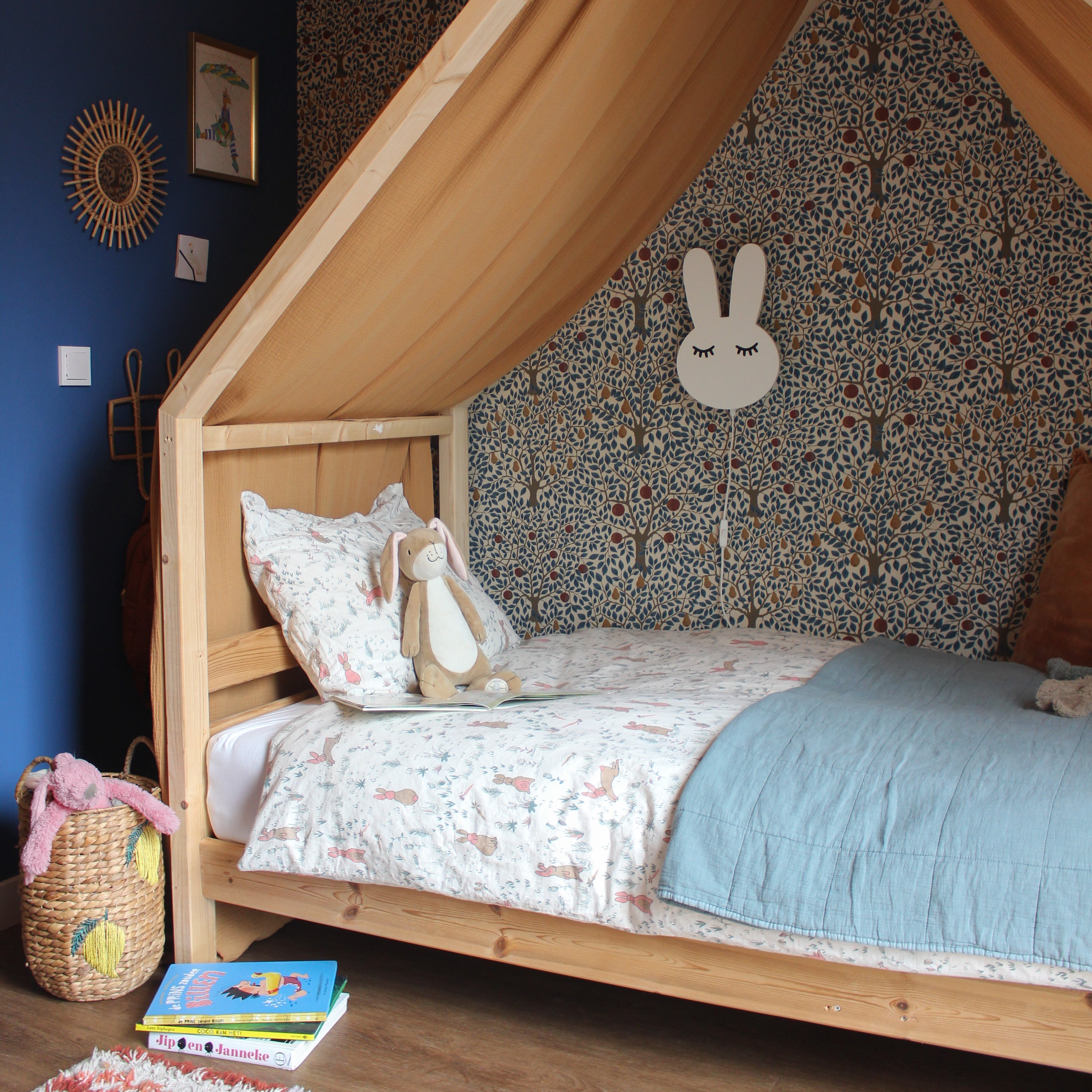 Hölzerne Wandleuchte Kinderzimmer | Kaninchen - weiß Wandleuchte toddie.de