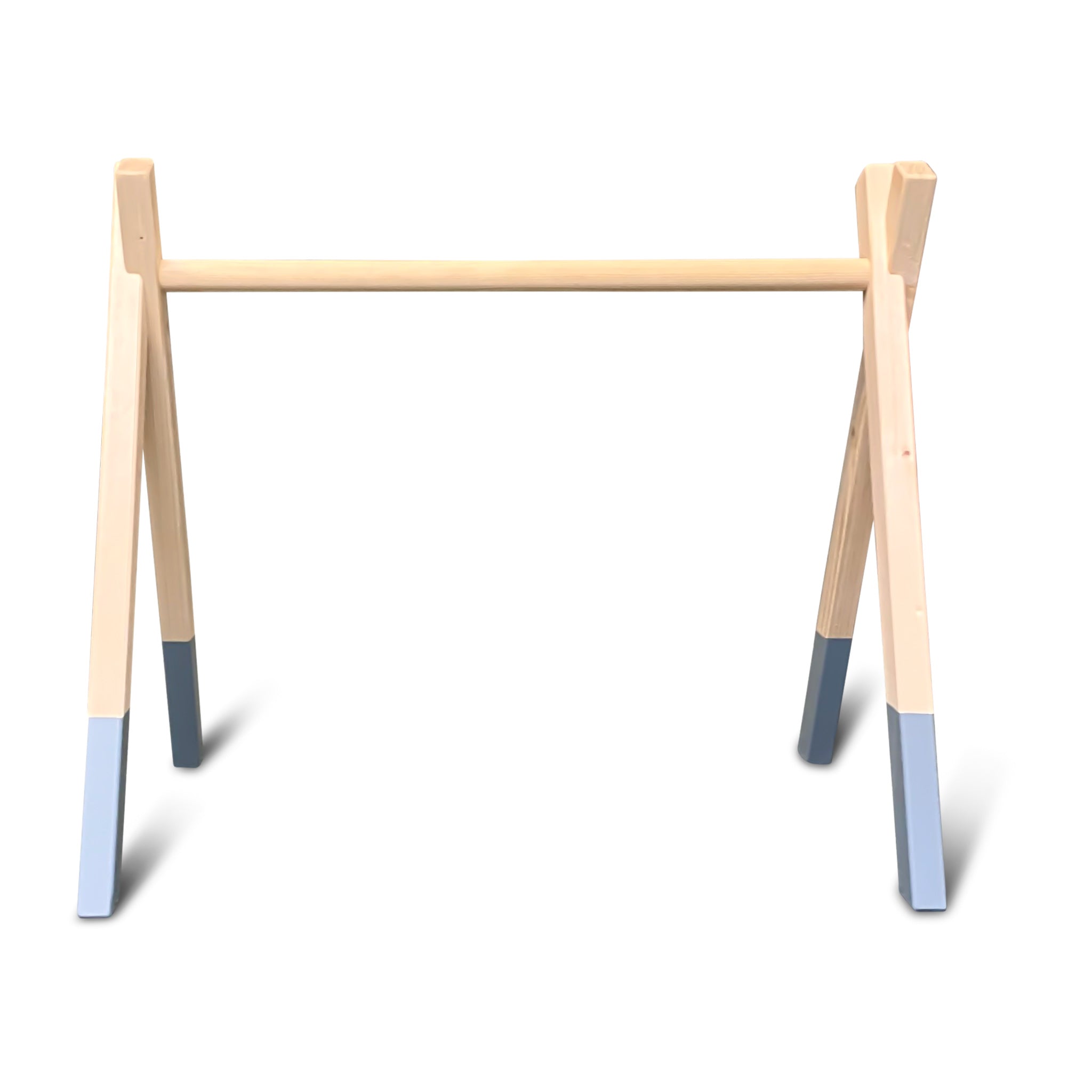 Holz Babygym | Massiver Holzspielbogen Tipi-Forme (ohne hängespielzeuge) - denim drift Spielbogen toddie.de