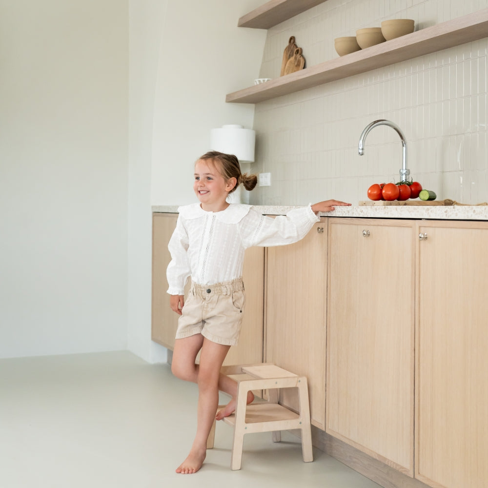 Montessori Lernturm | Holztritt, Hocker - natur Lernturm toddie.de ®
