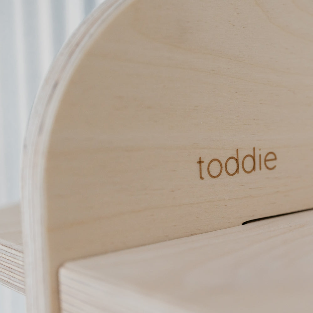 Round Montessori Bücher Wandregal Kinderzimmer | Fächerregal 6 Regale - natur Bücher Wandregal toddie.de ®