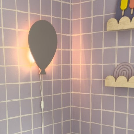 Hölzerne Wandleuchte Kinderzimmer | Ballon - lila toddie.de ®