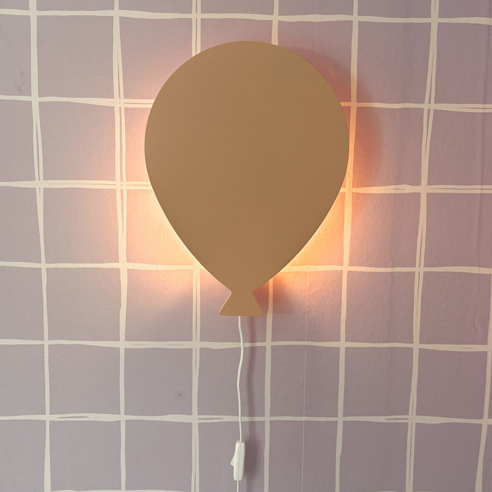 Hölzerne Wandleuchte Kinderzimmer | Ballon - Peach toddie.de ®