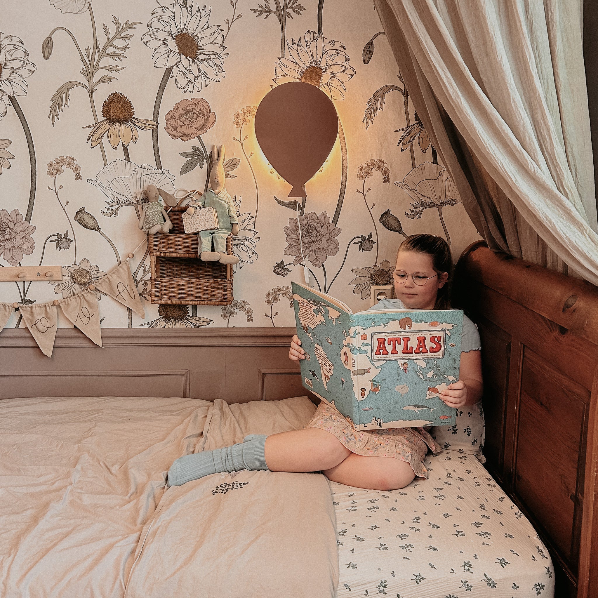 Hölzerne Wandleuchte Kinderzimmer | Ballon - terra rosa Wandleuchte toddie.de