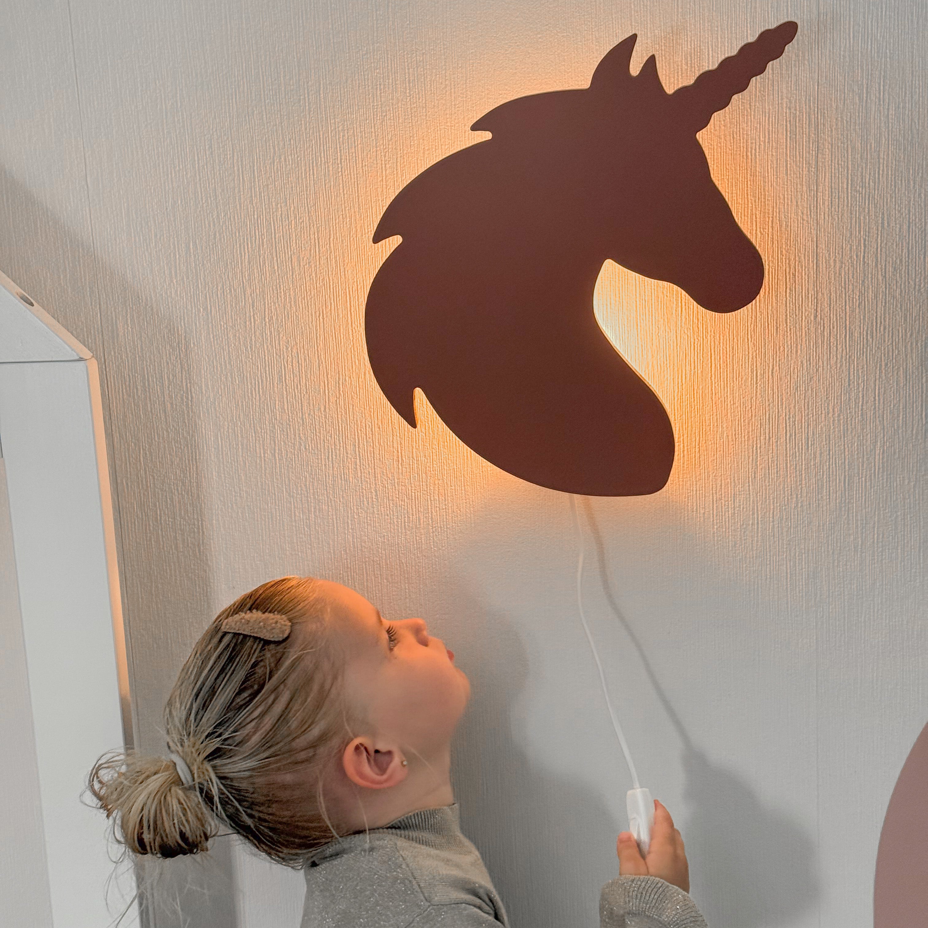 Hölzerne Wandlampe Kinderzimmer | Einhorn - terra rosa Wandleuchte toddie.de