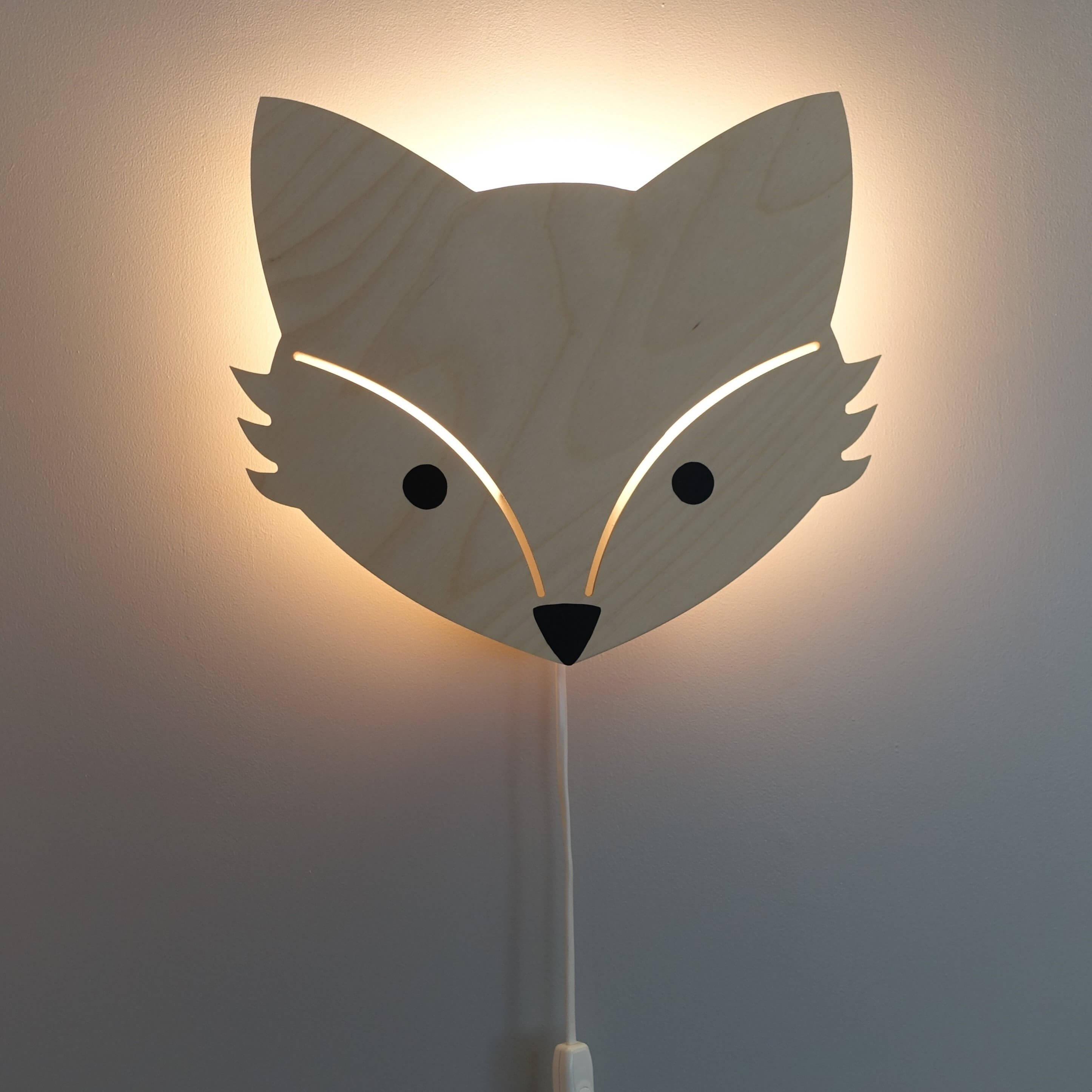 Hölzerne Wandleuchte Kinderzimmer | Fuchs - natur Wandleuchte toddie.de