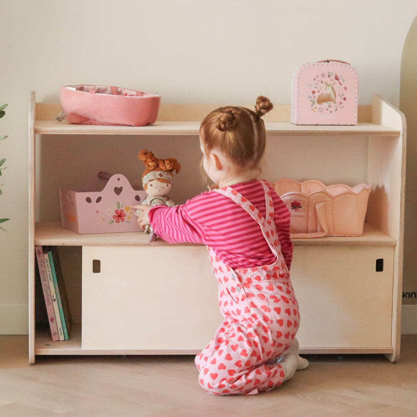 Jollie Montessori Spielzeugschrank mit Schiebetüren | Bücherregal 3 regale - natur toddie.de ®