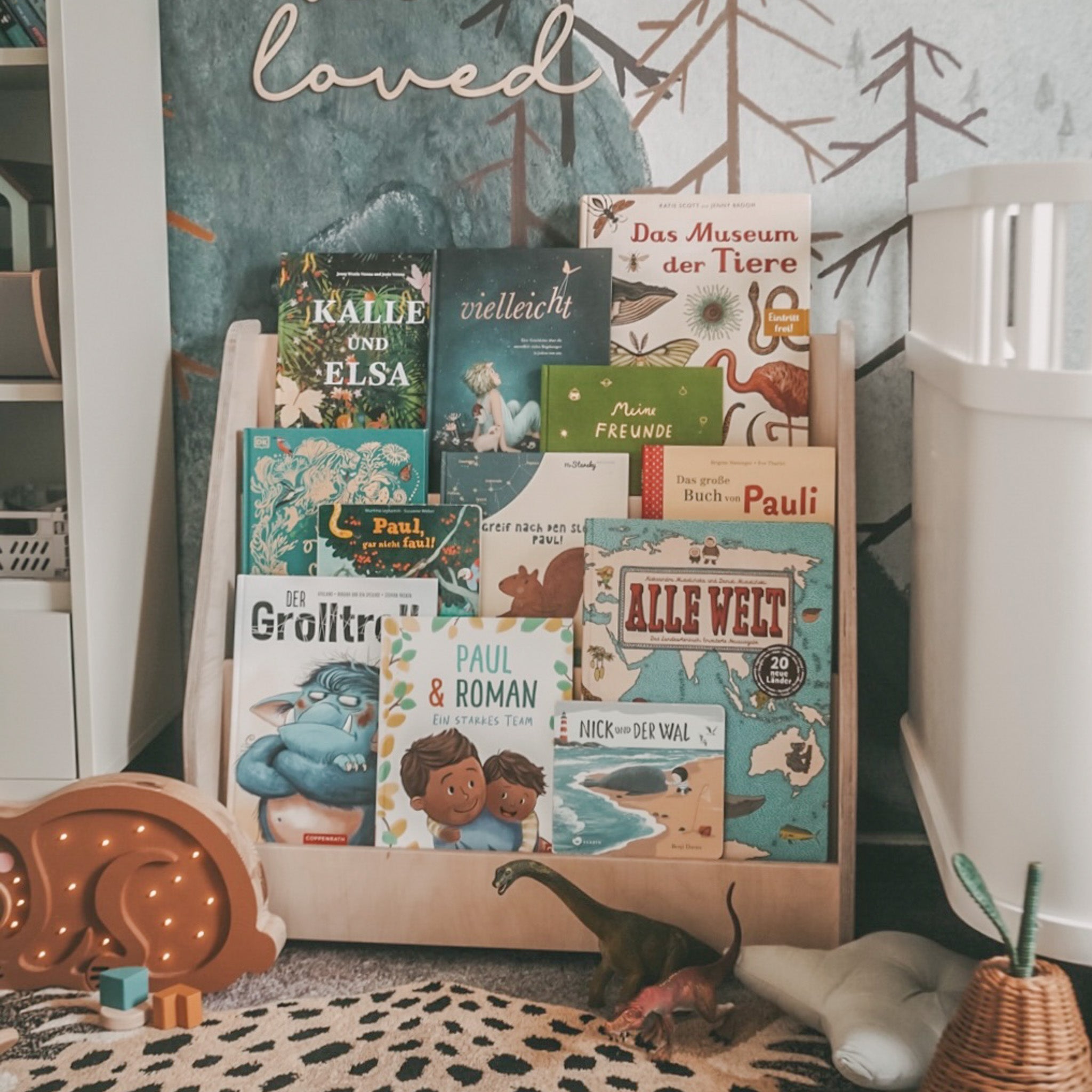 Montessori Bücherschrank Kinderzimmer | 3 Stufen - natur Bücherschrank toddie.de