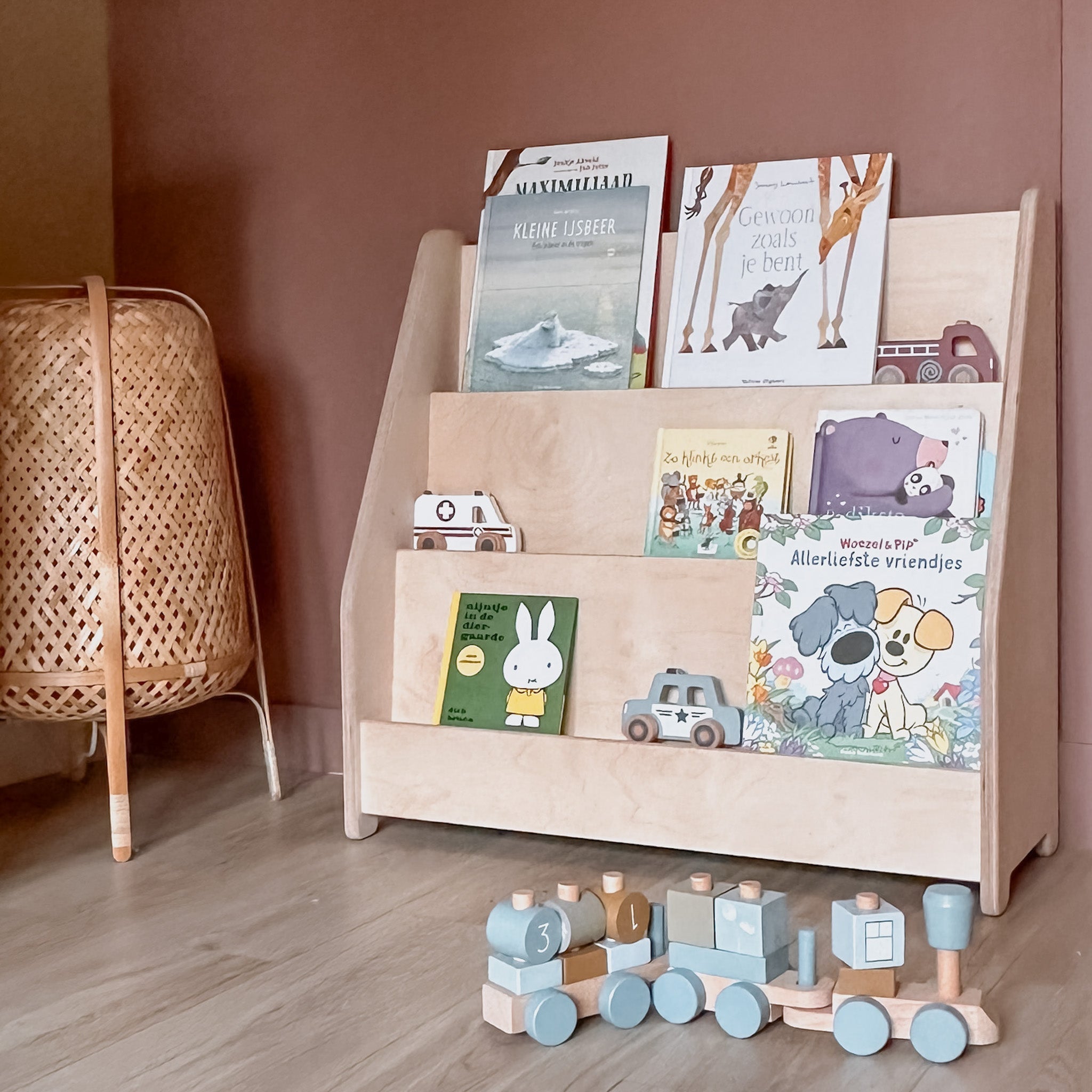 Montessori Bücherschrank Kinderzimmer | 3 Stufen - natur Bücherschrank toddie.de