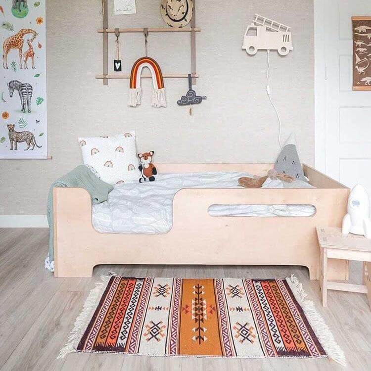 Hölzerne Wandleuchte Kinderzimmer | Feuerwehrwagen - natur Wandleuchte toddie.de