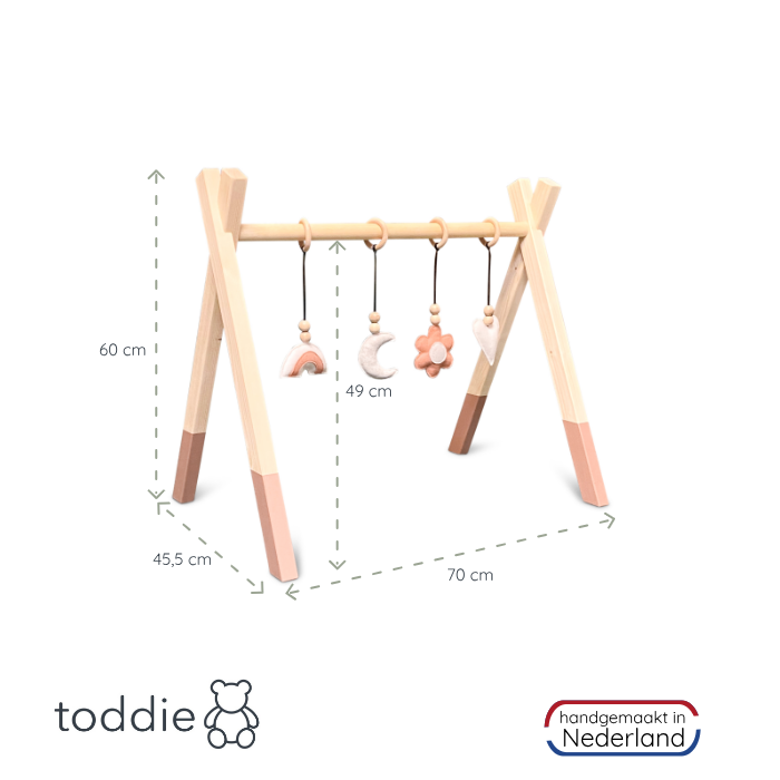 Holz Babygym | Massiver Holzspielbogen Tipi-Form mit Blume und Regenbogen hängespielzeuge - terra rosa Spielbogen + Hängespielzeuge toddie.de   