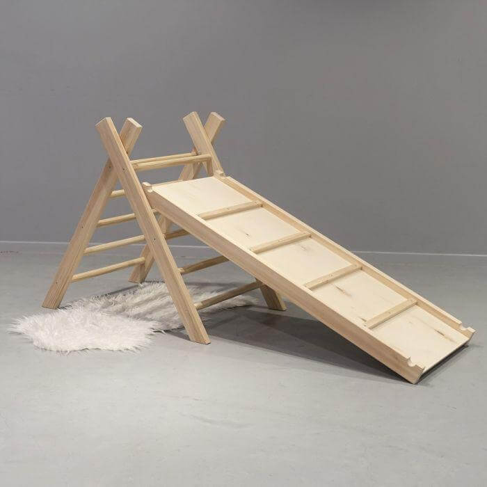 Hölzernes Klettergerüst | Faltbare Pikler Dreieck mit Rutsche - natur Kletterdreieck toddie.de