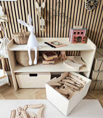 Jollie montessori open speelgoedkast + rijdende opbergkisten | Boekenkast 2 planken - blank - toddie.nl ®