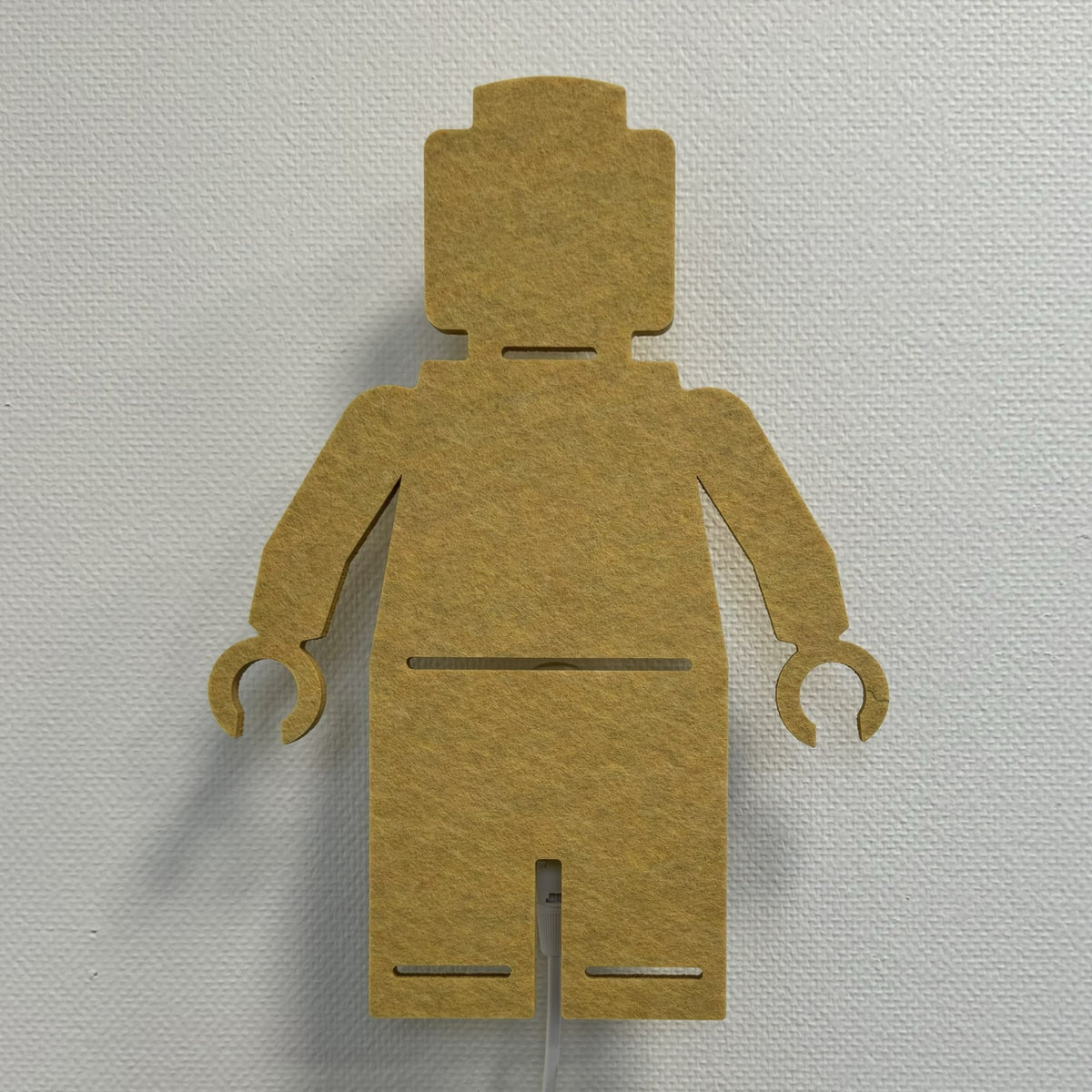 Filz-Wandlampe Spielfigur ockergelb – Lampe aus