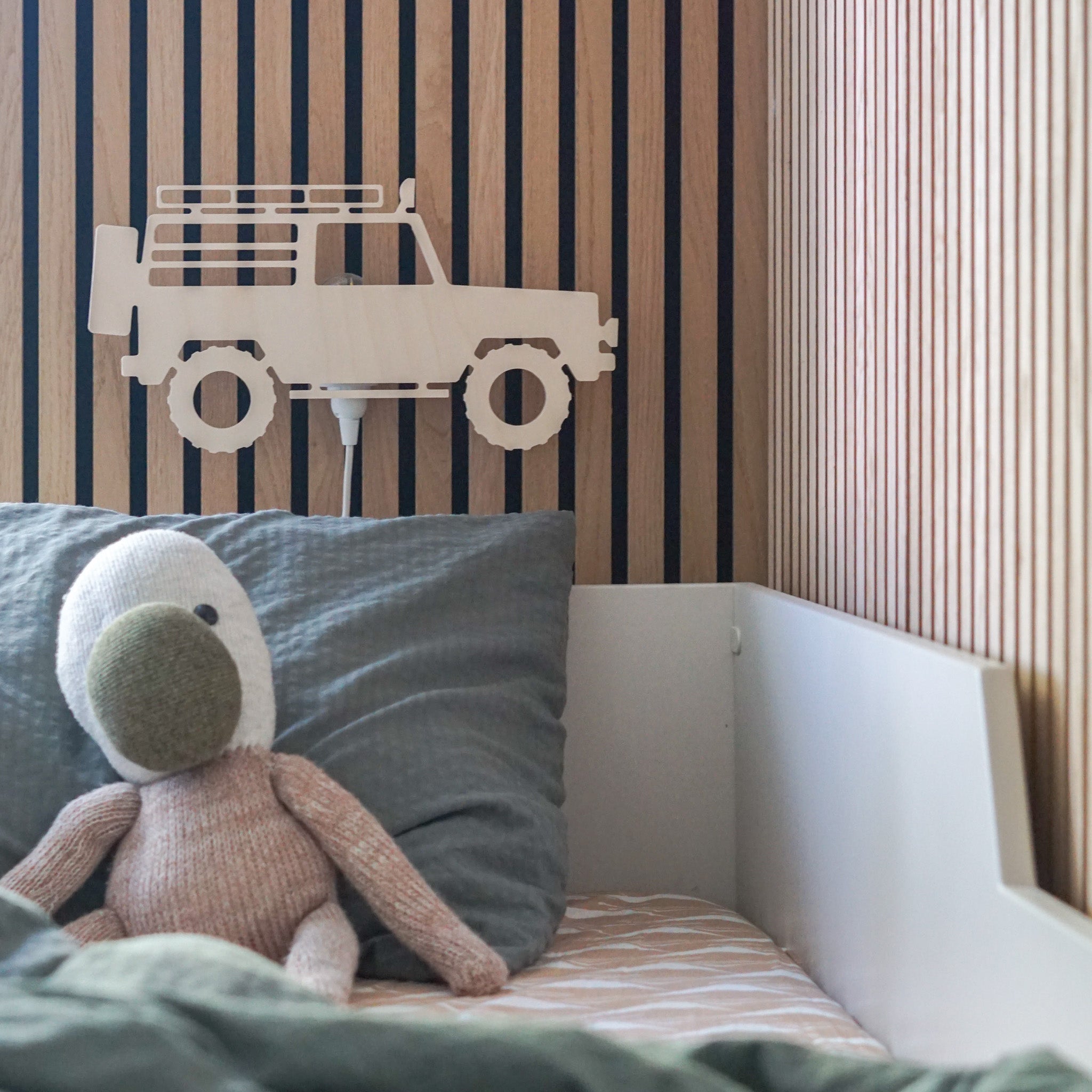 Hölzerne Wandleuchte Kinderzimmer | Jeep - natur Wandleuchte toddie.de