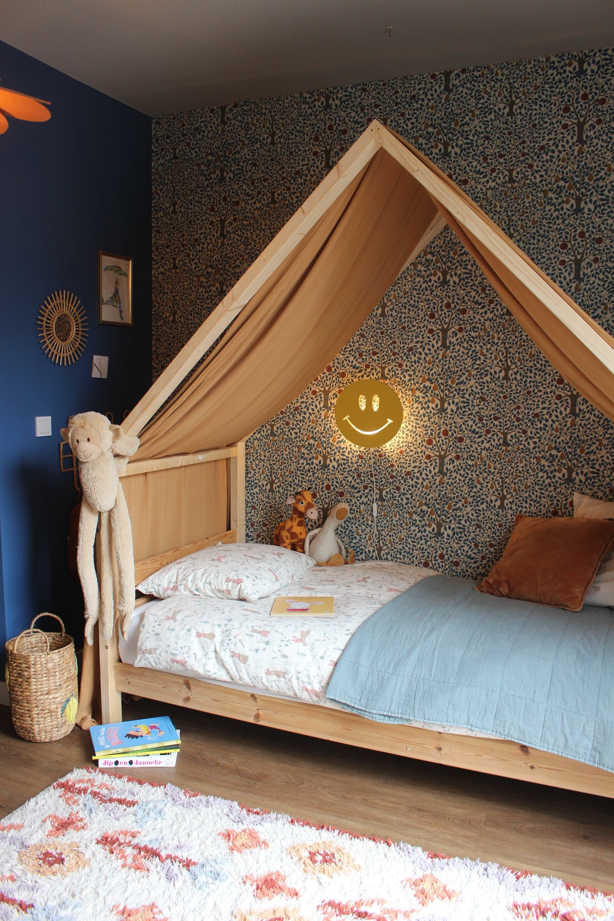 Houten wandlamp kinderkamer | Smiley - true joy yellow - toddie.nl ®