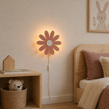 Wandleuchte aus Filz für das Kinderzimmer | Gänseblümchen – rosa