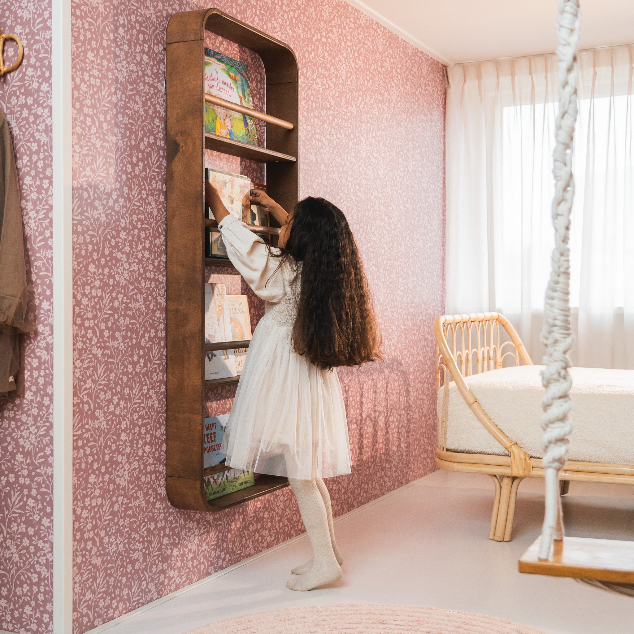 Novie Montessori Rundes Bücherregal für Kinderzimmer | 4 Regalböden – Wenge gebeizt Bücherregal toddie.de ®