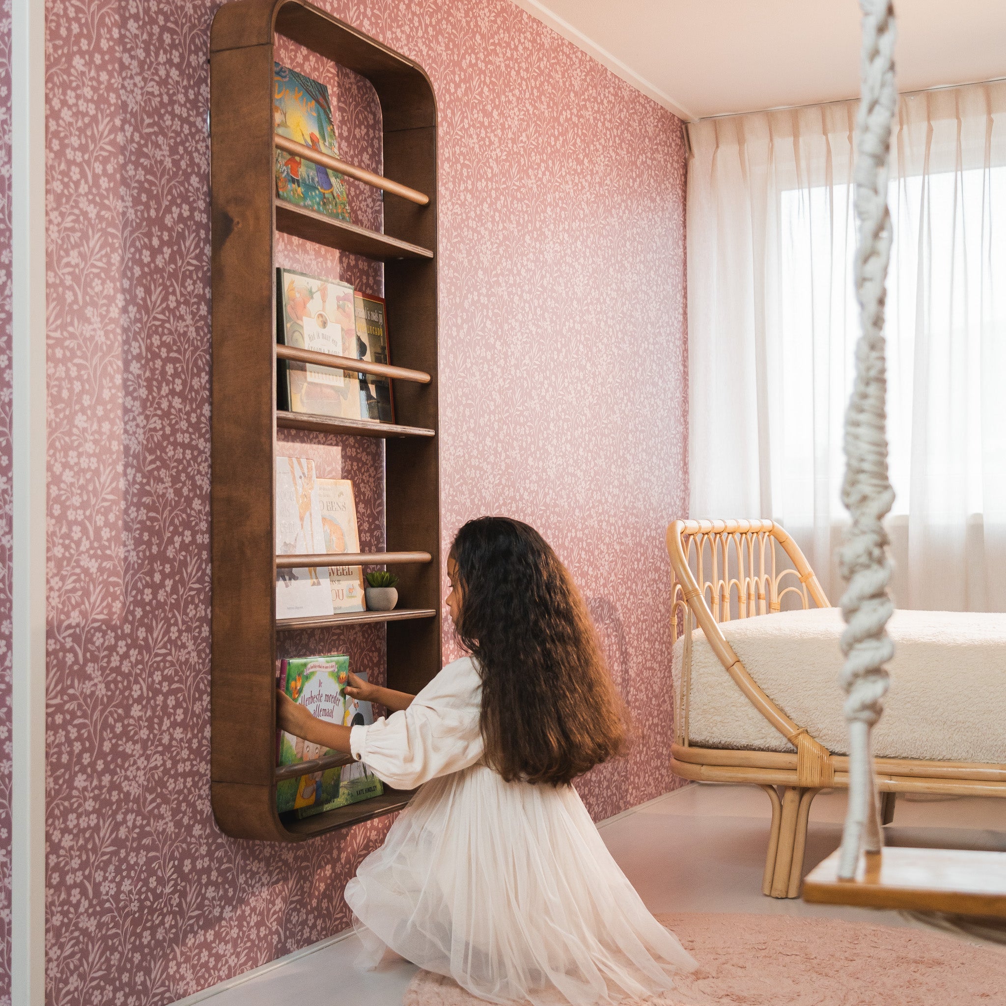 Novie Montessori Rundes Bücherregal für Kinderzimmer | 4 Regalböden – Wenge gebeizt Bücherregal toddie.de ®