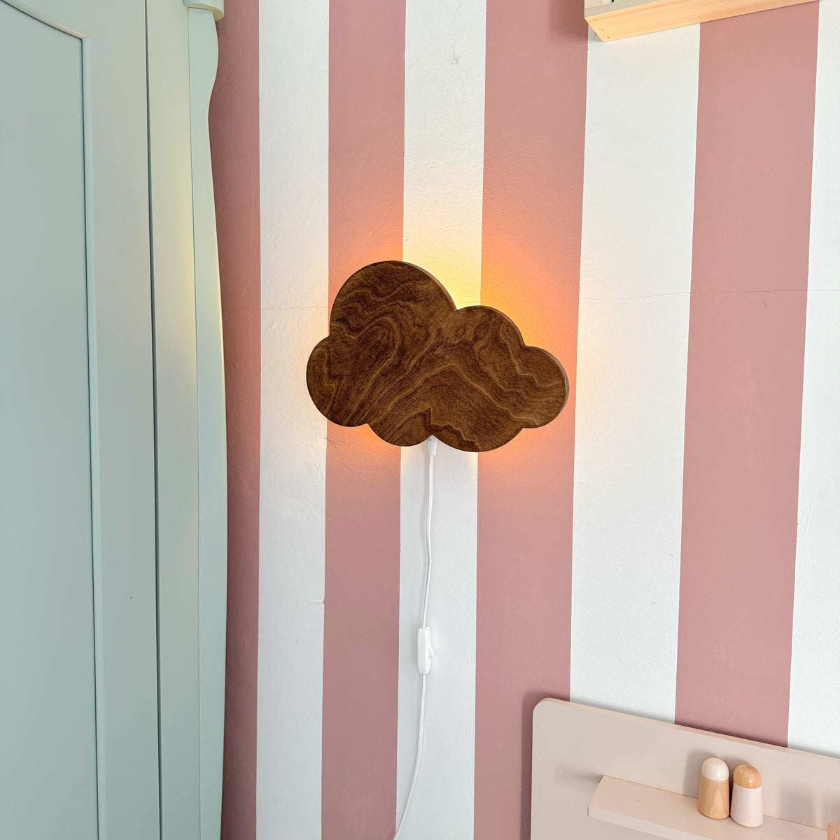 Houten wandlamp kinderkamer | Wolkie - Wengé (walnoot) - toddie.nl ®