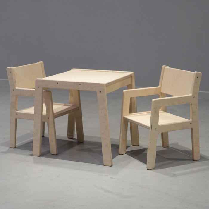 Hölzerne Möbelset 1-4 Jahre | Tisch + 2 Stühle - natur Möbelset toddie.de   