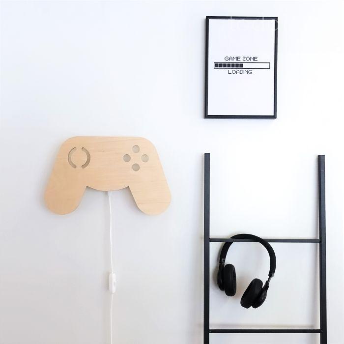 Hölzerne Wandleuchte Kinderzimmer | Gamecontroller - natur Wandleuchte toddie.de   