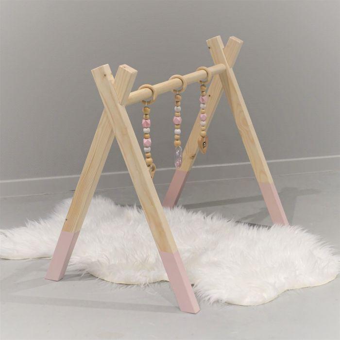 Spielbogen aus Holz Rosa, mit Hängespielzeuge (nach Wahl), Tipi-Form Massivholz Spielbogen + Hängespielzeuge toddie.de   